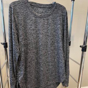 Athleta Up Tempo Top L in Gray - VGUC (117)